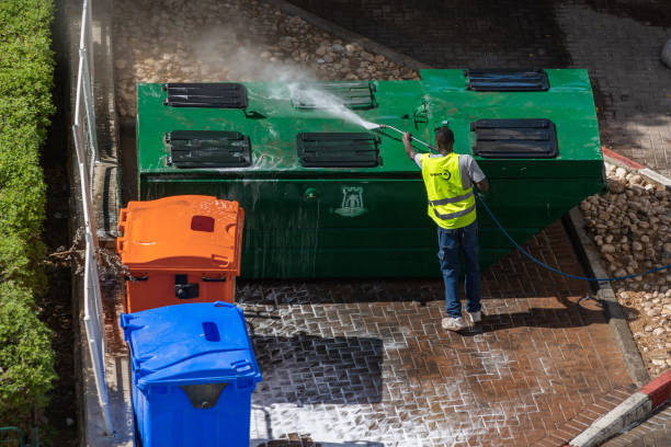 Best Concrete Pressure Washing  in Borden, IN